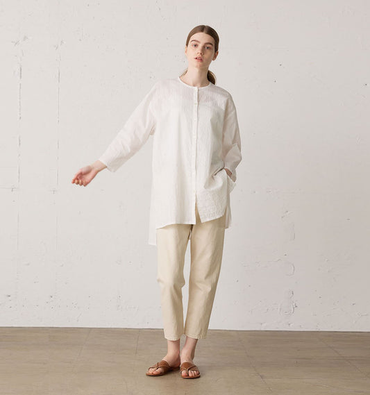 4/5 length white denim pants