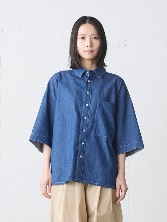 big pocket denim shirt