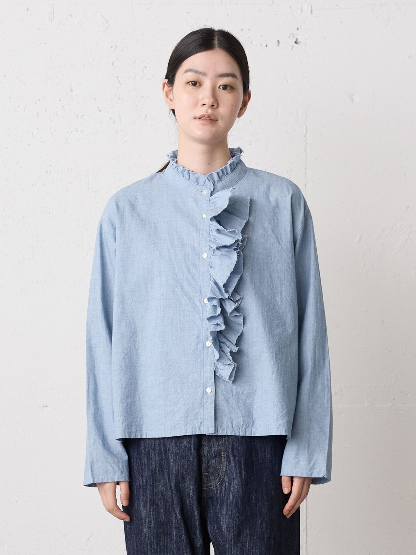 dungarees ruffle shirt