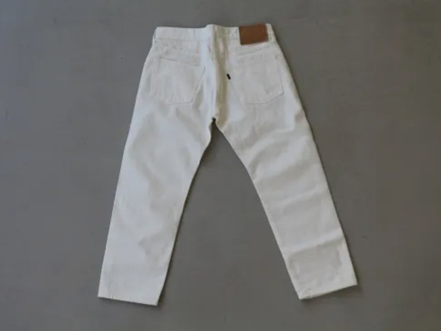 4/5 length white denim pants