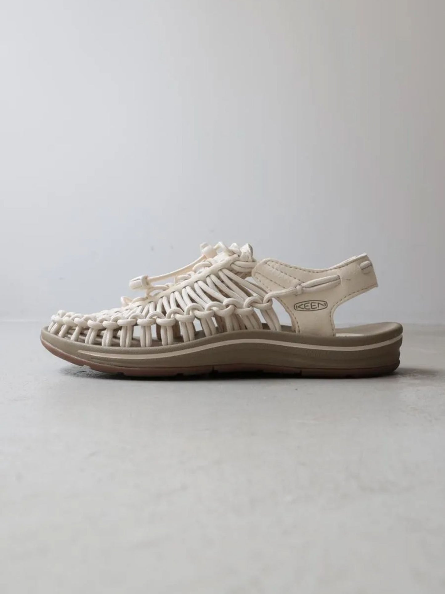 UNEEK / KEEN