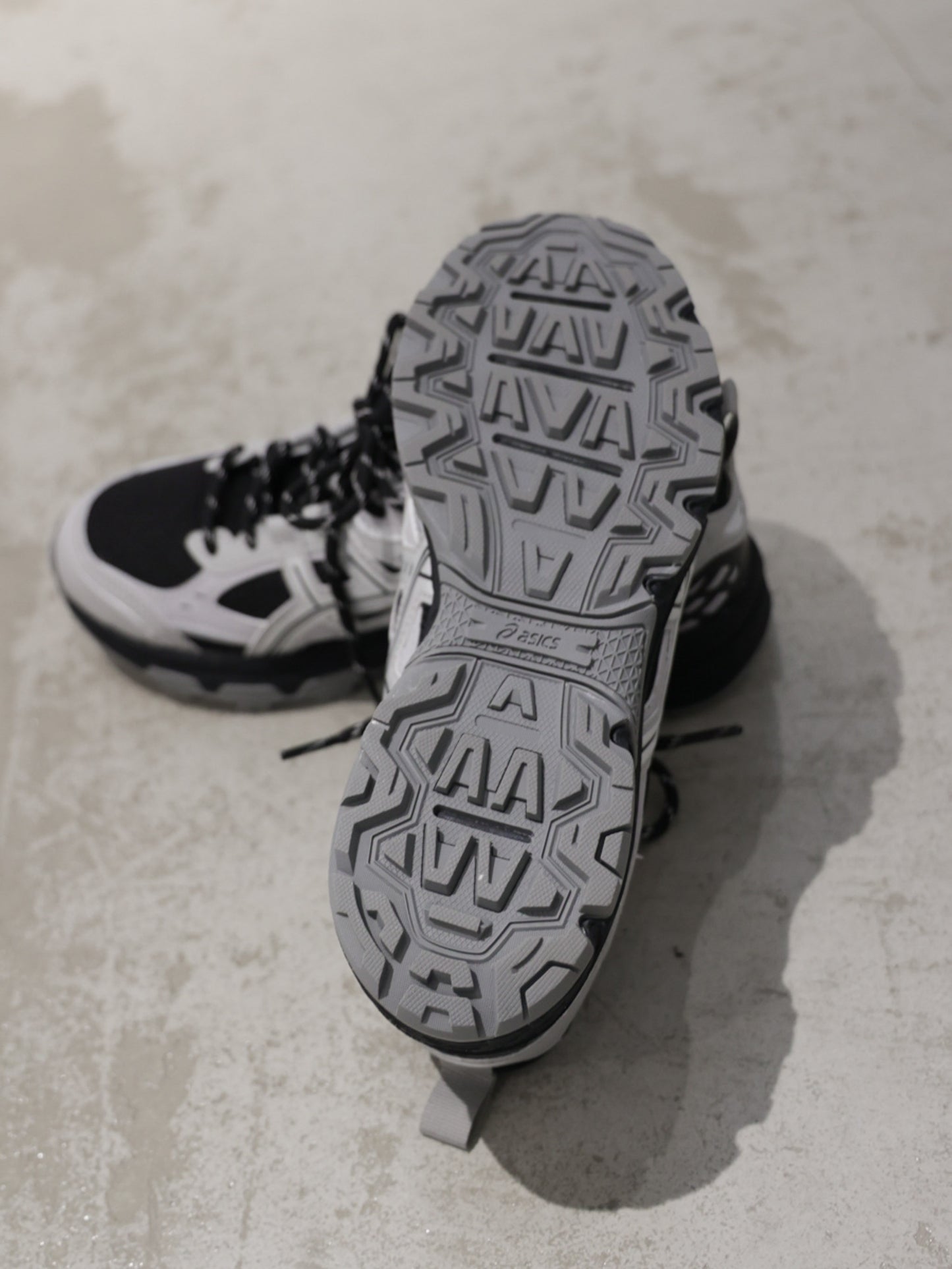 GEL-NUNOBIKI 1203A536/asics