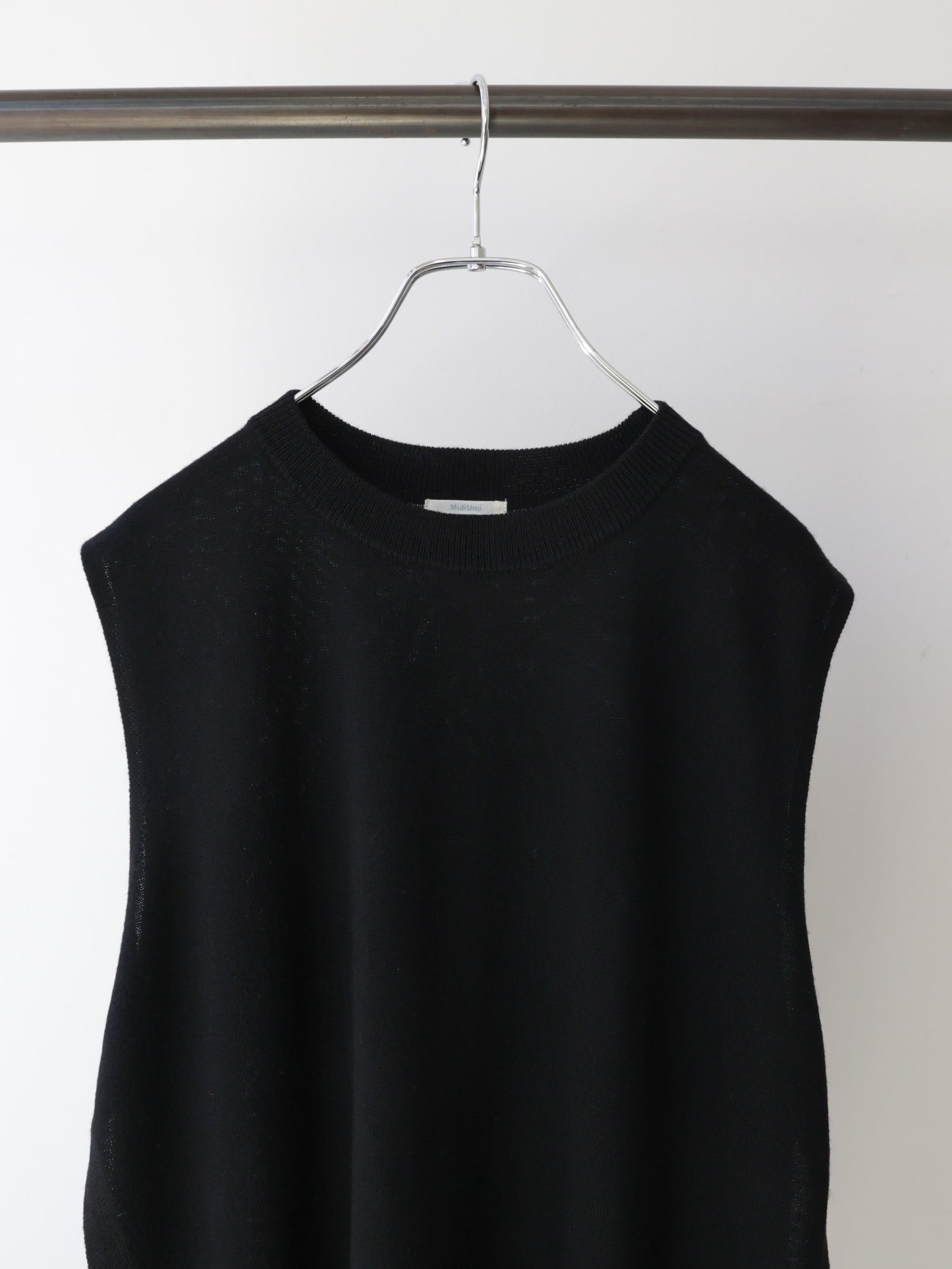 3-720298 side ribbon vest