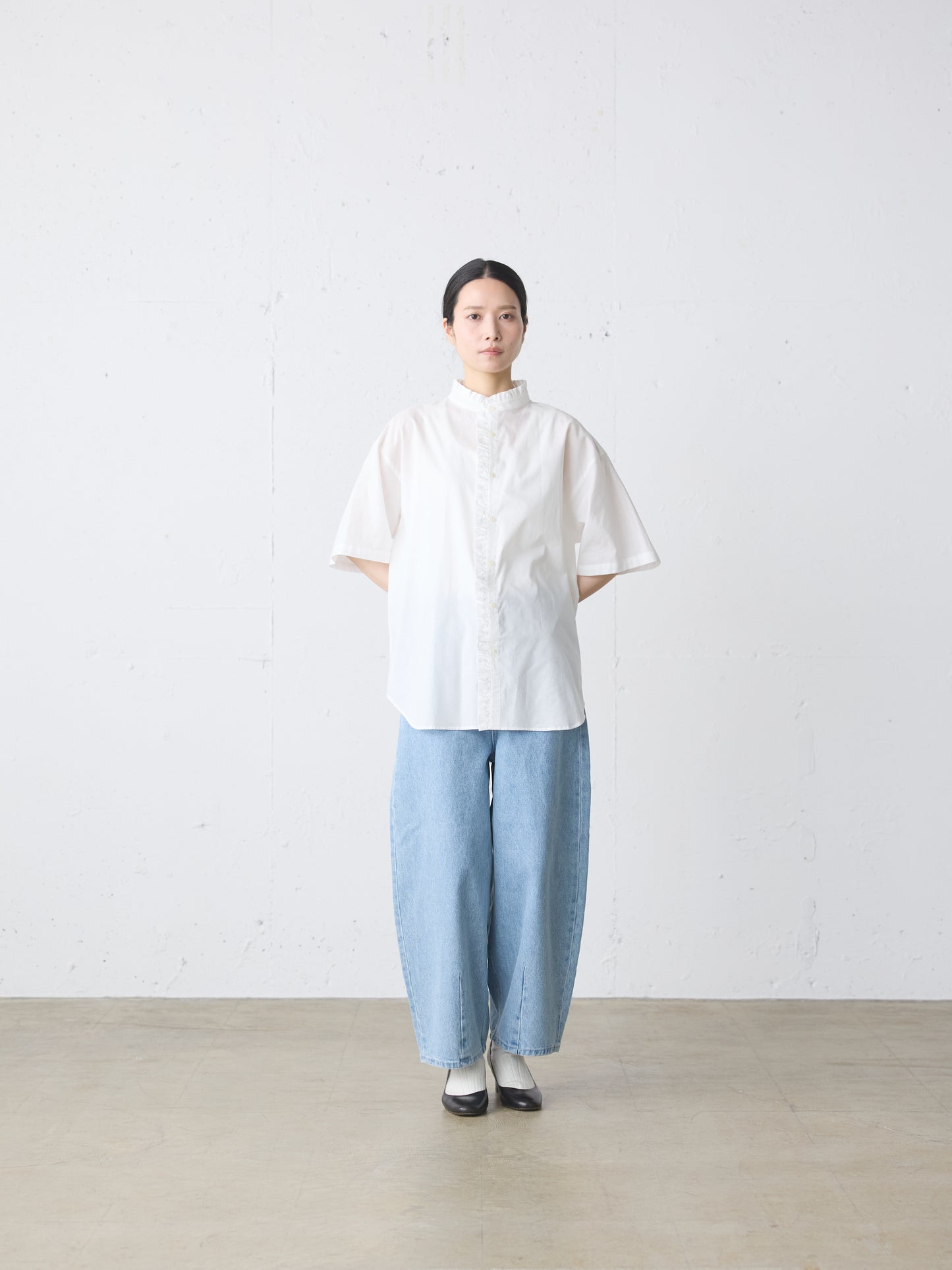 frill wide shirt