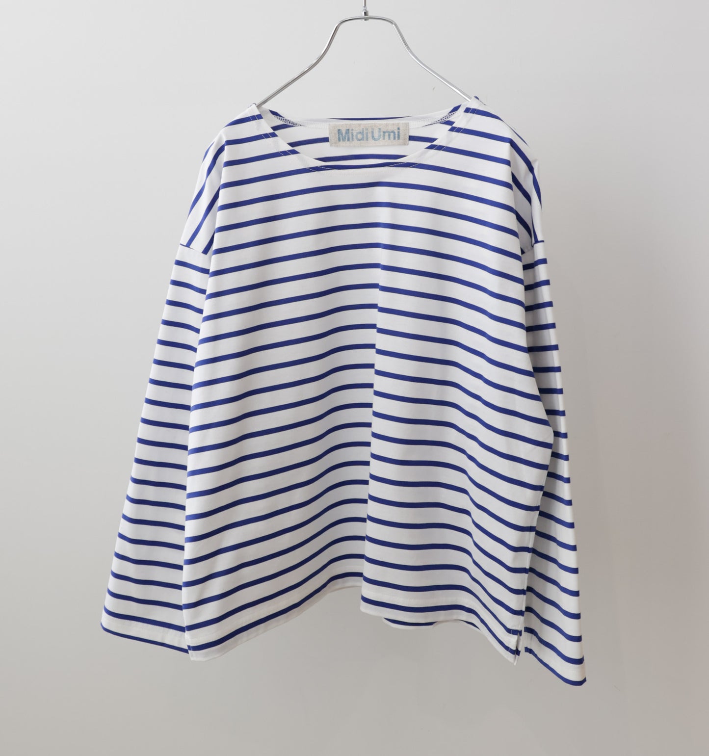 border wide pullover