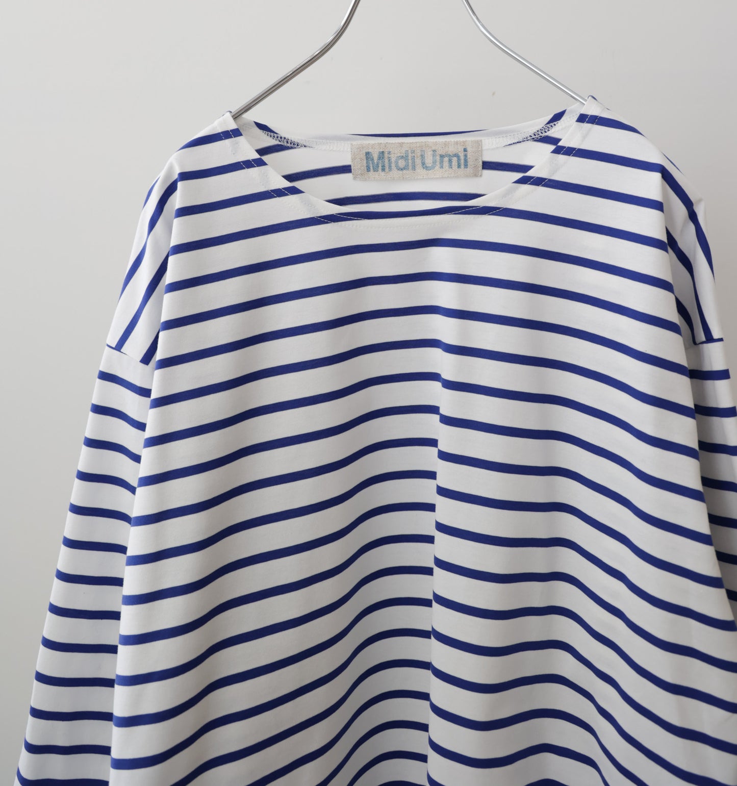border wide pullover
