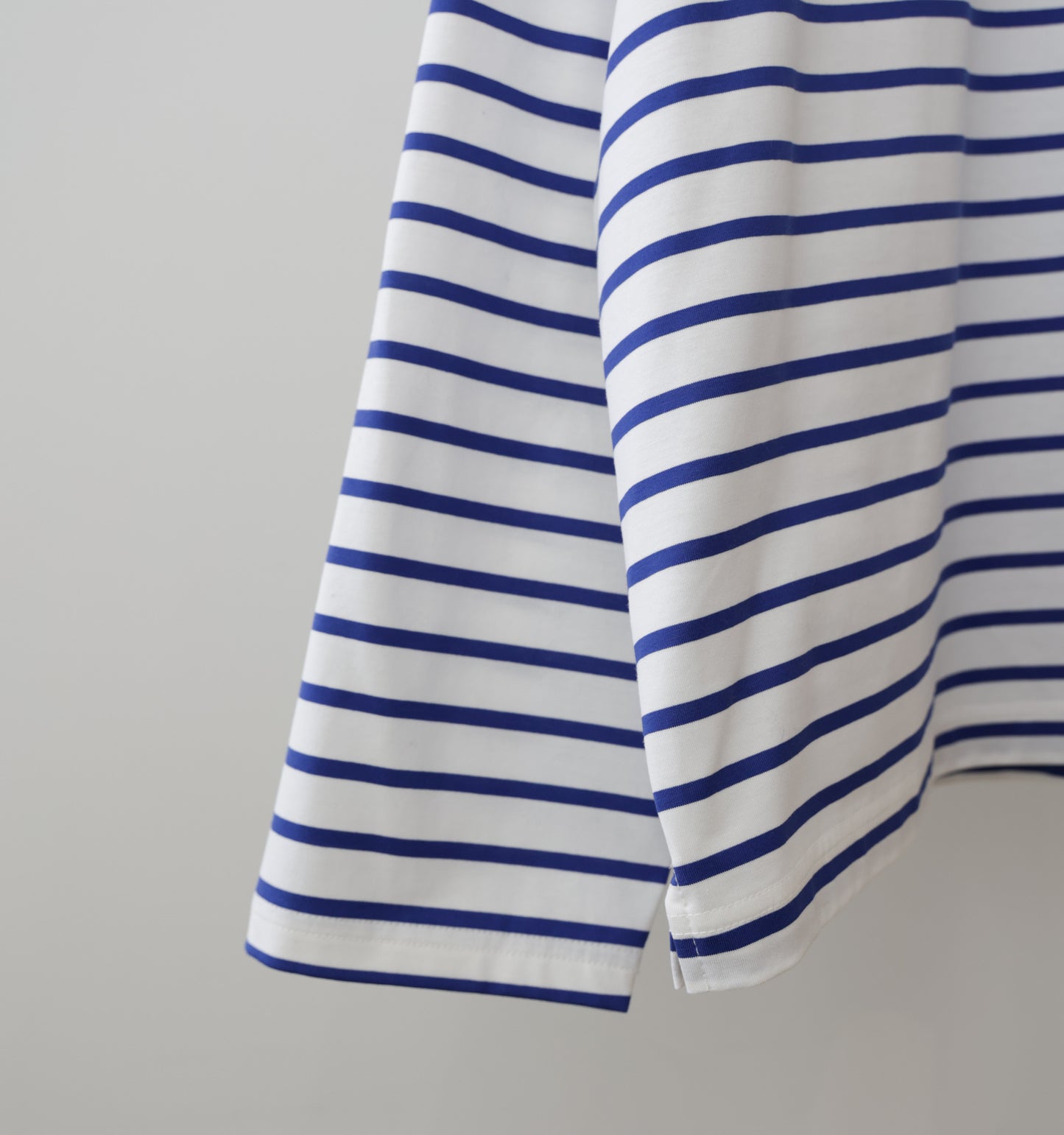 border wide pullover