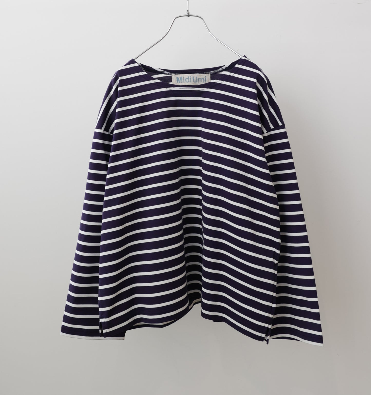 border wide pullover