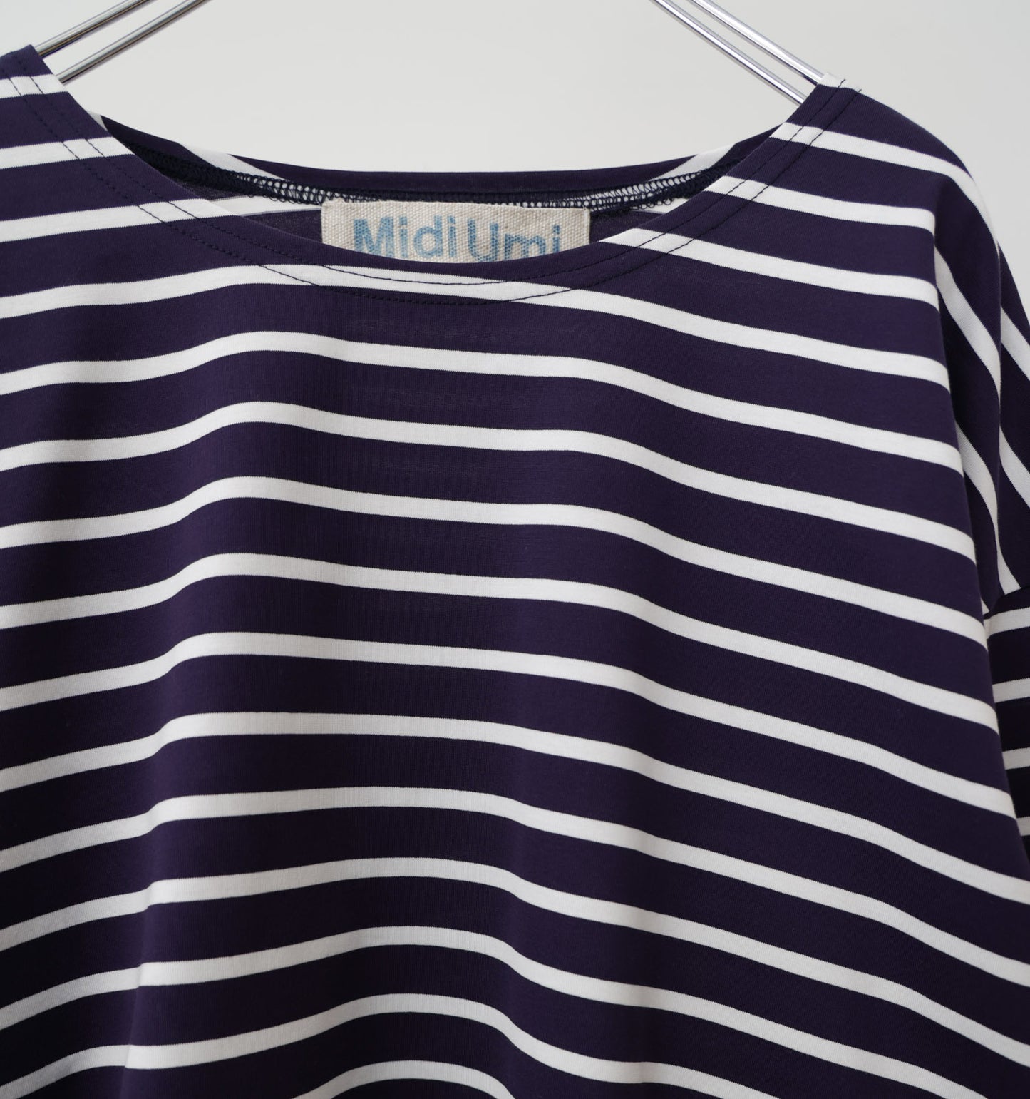 border wide pullover