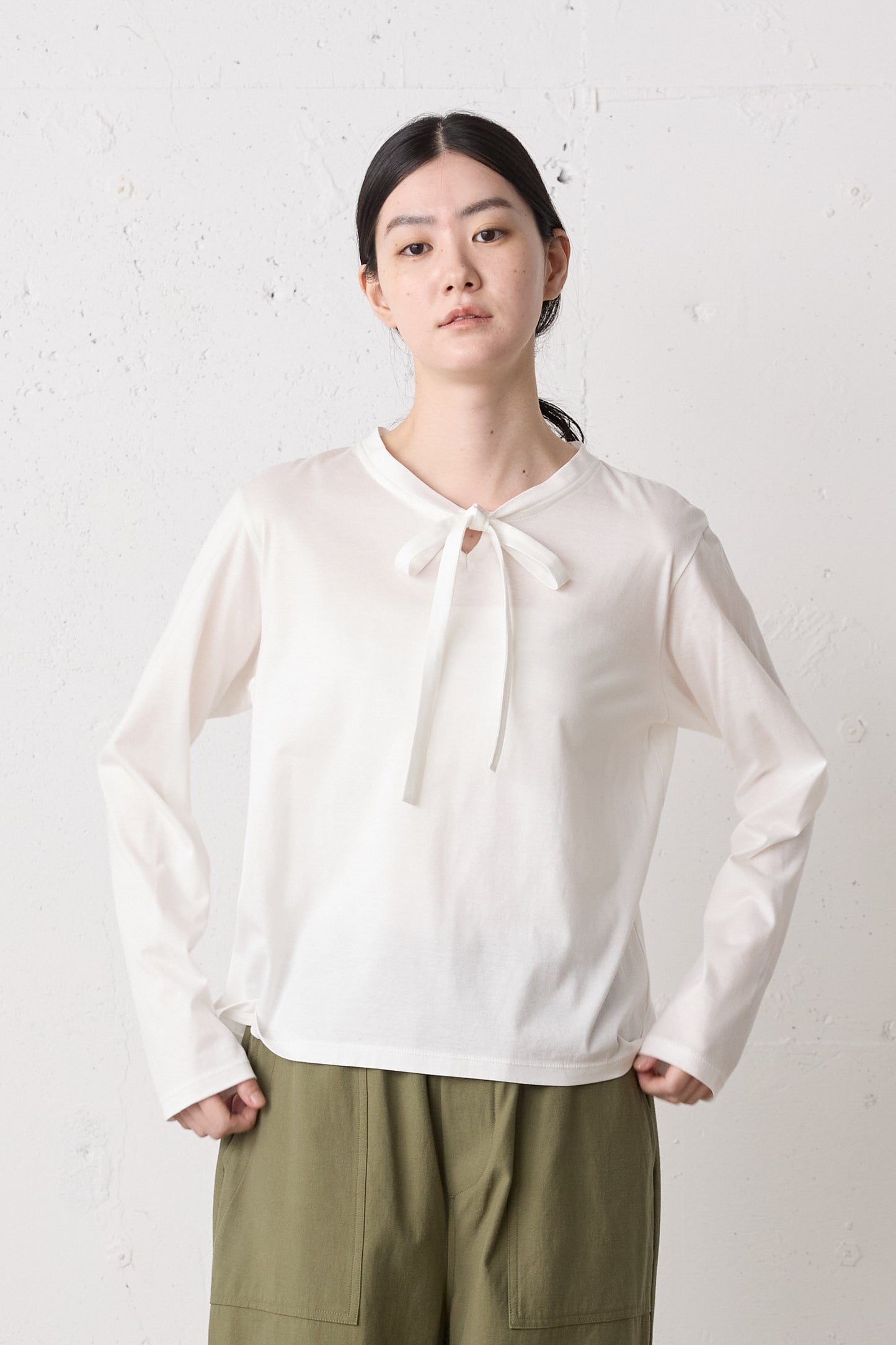 bow-tie pullover