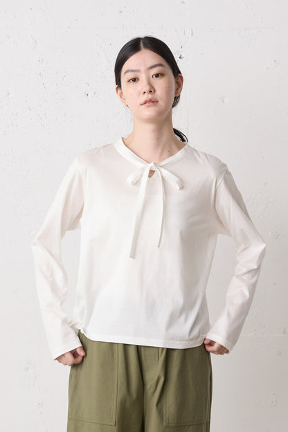 bow-tie pullover