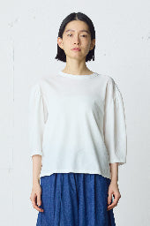 volume sleeve pullover