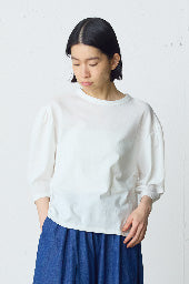 volume sleeve pullover