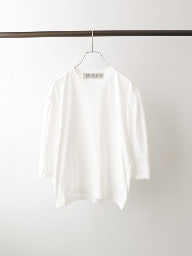 volume sleeve pullover