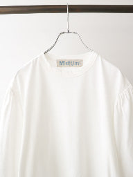 volume sleeve pullover
