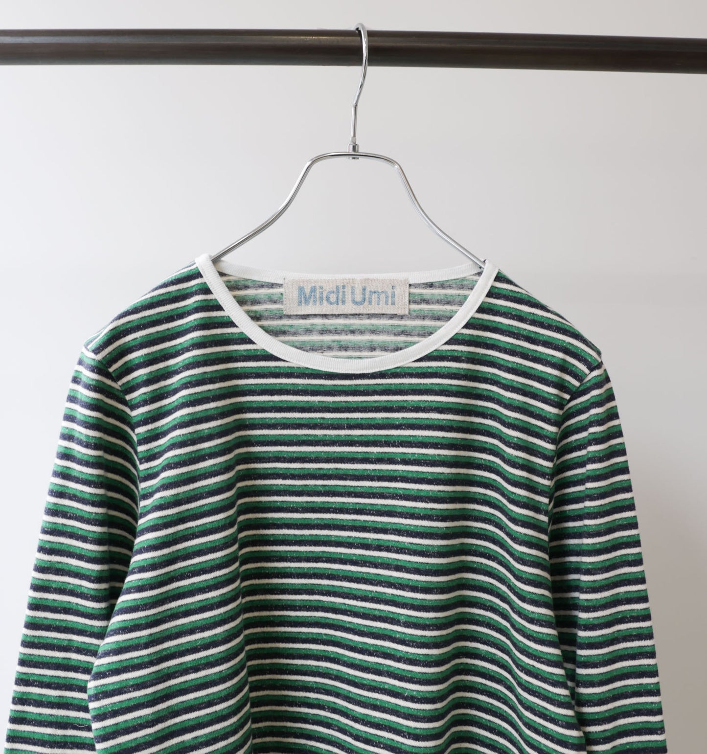 multi border pullover long sleeve