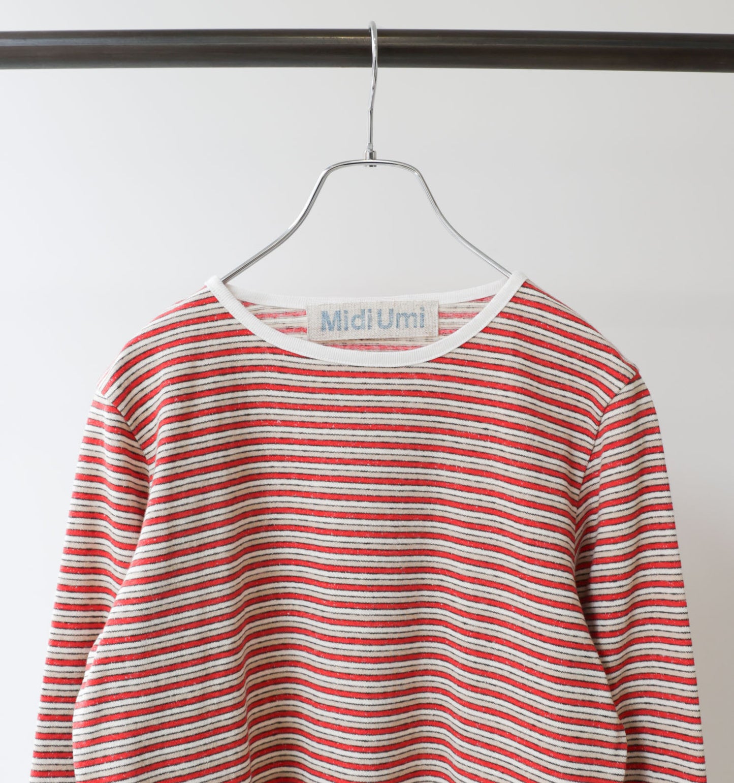multi border pullover long sleeve