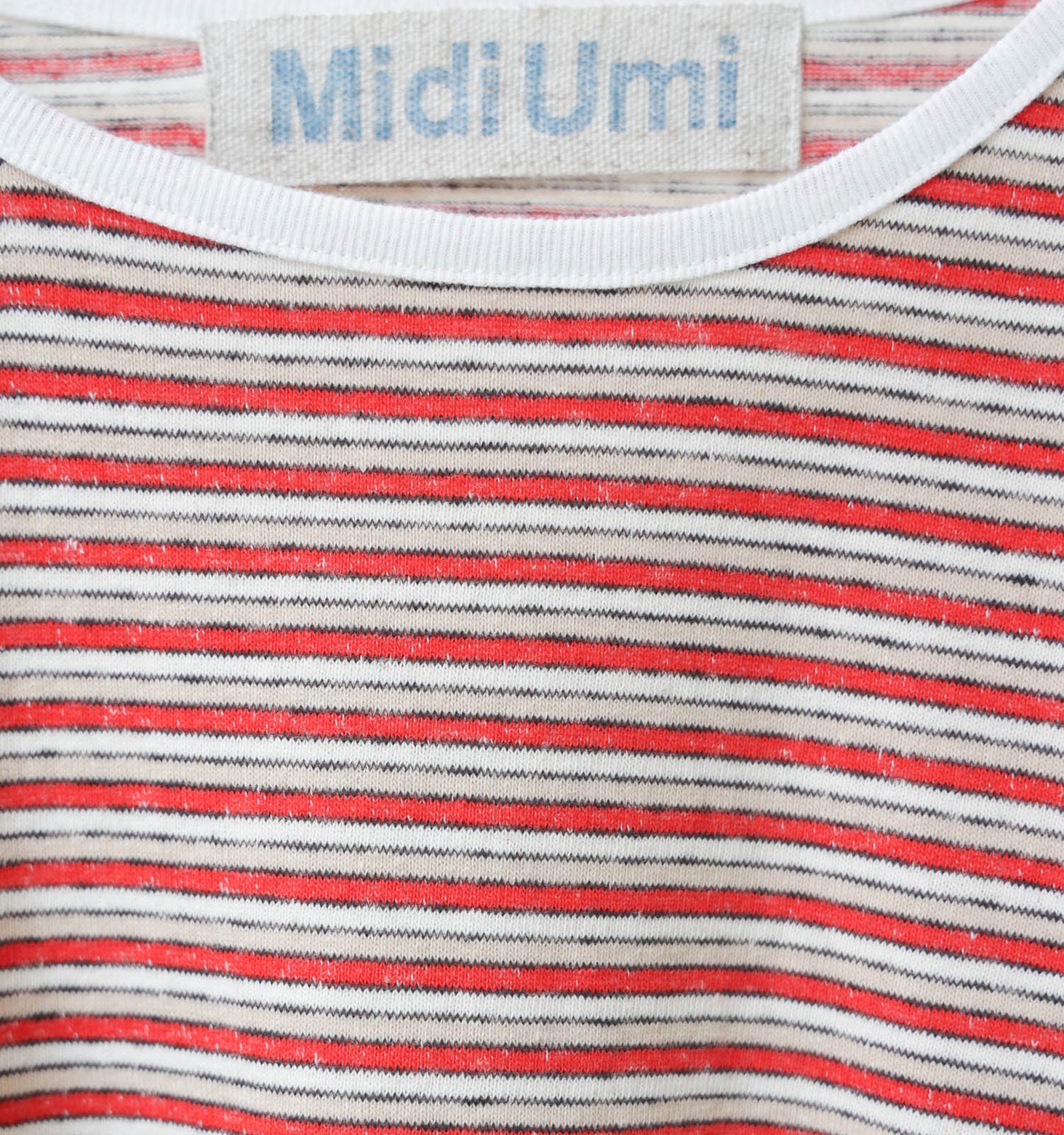 multi border pullover long sleeve
