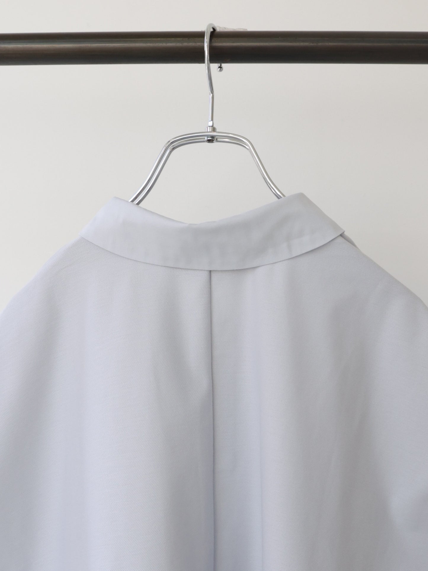 polo no sleeve pullover