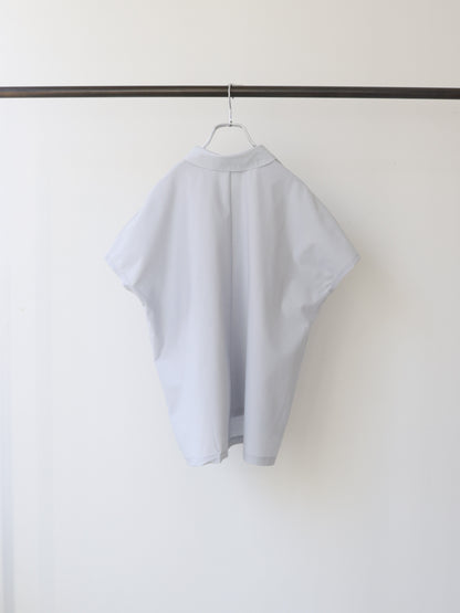polo no sleeve pullover