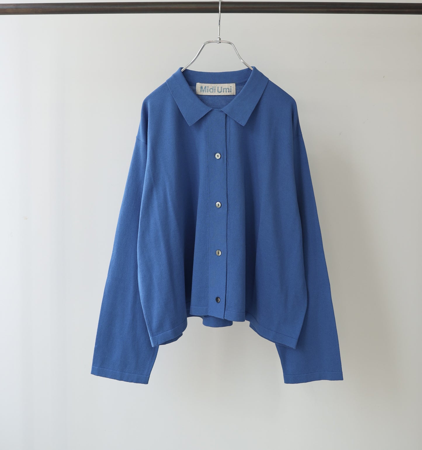 knit shirt cardigan