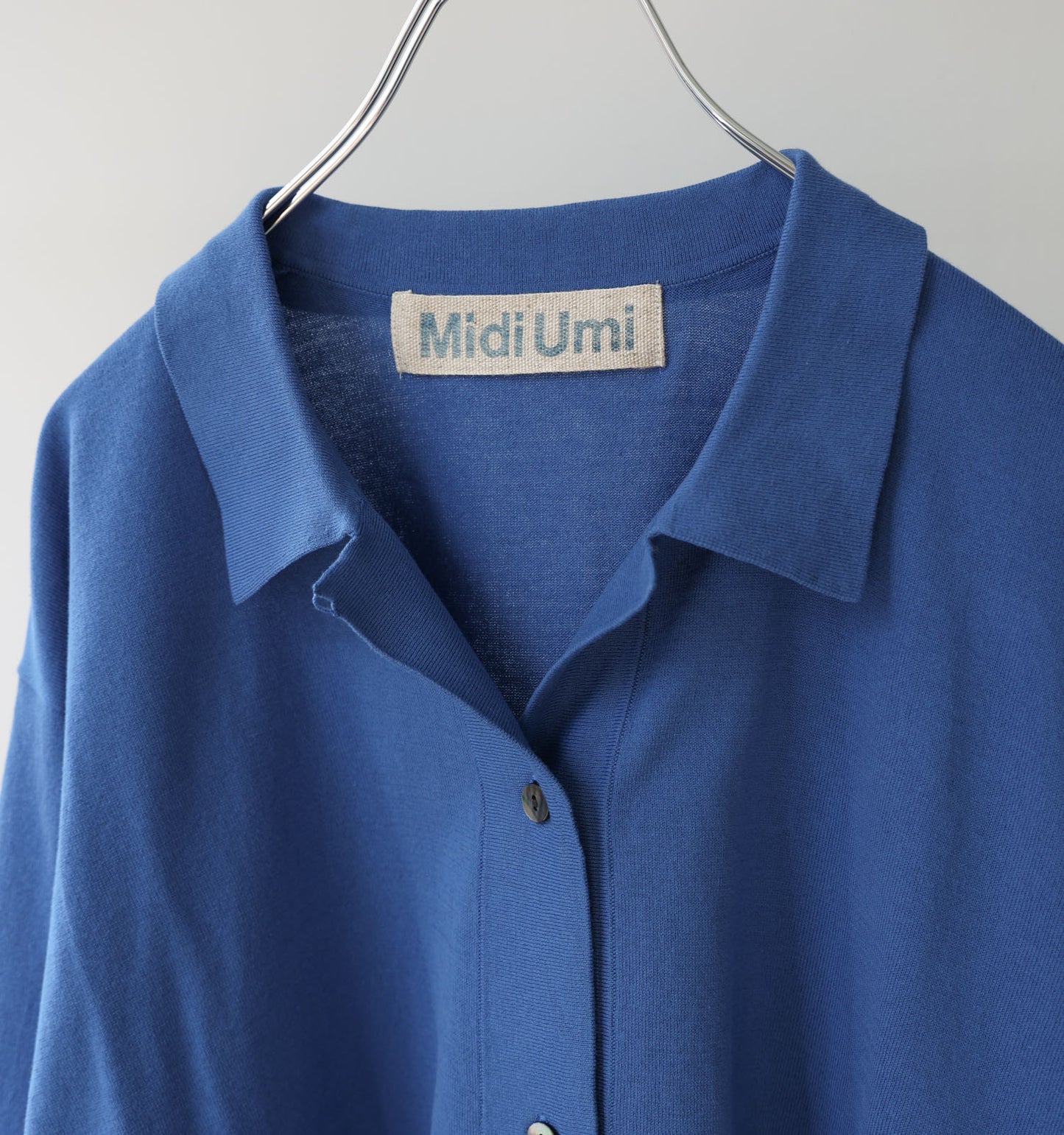 knit shirt cardigan