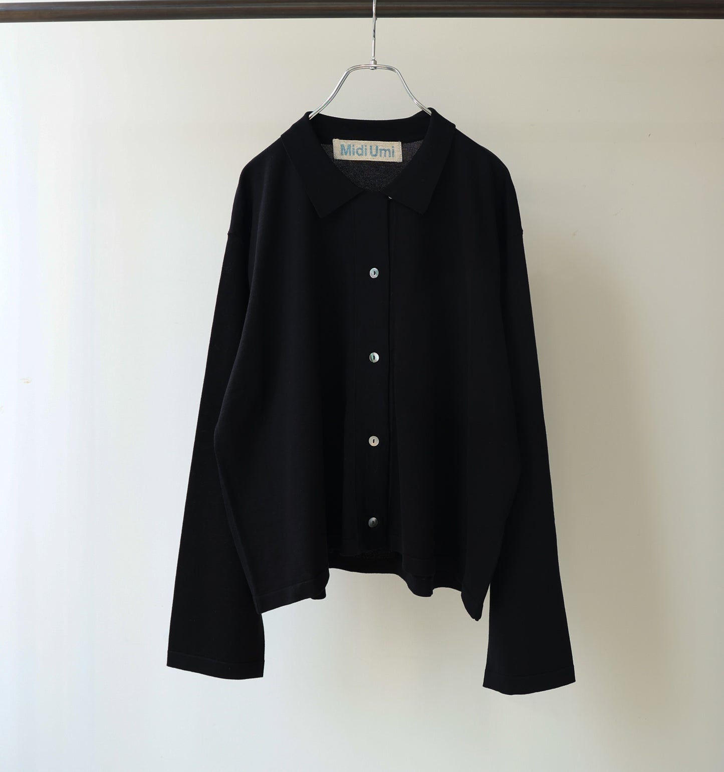 knit shirt cardigan