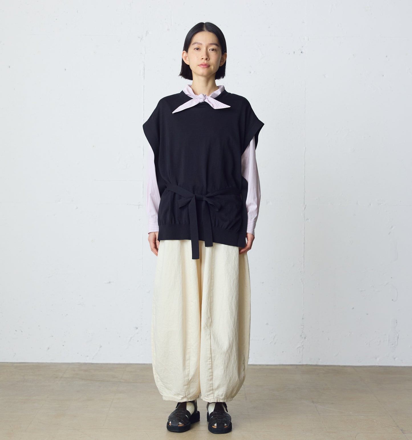side ribbon vest
