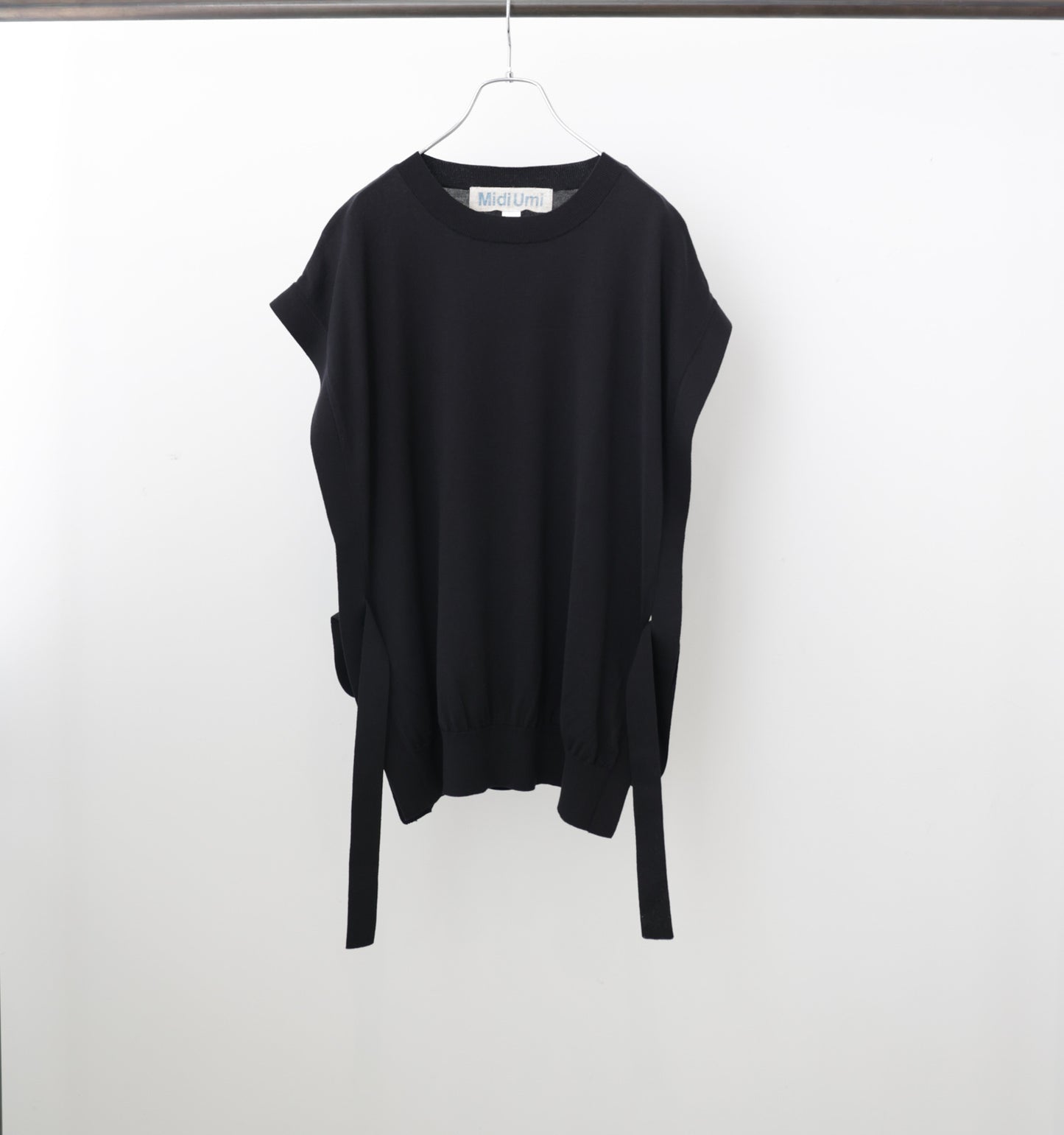 side ribbon vest