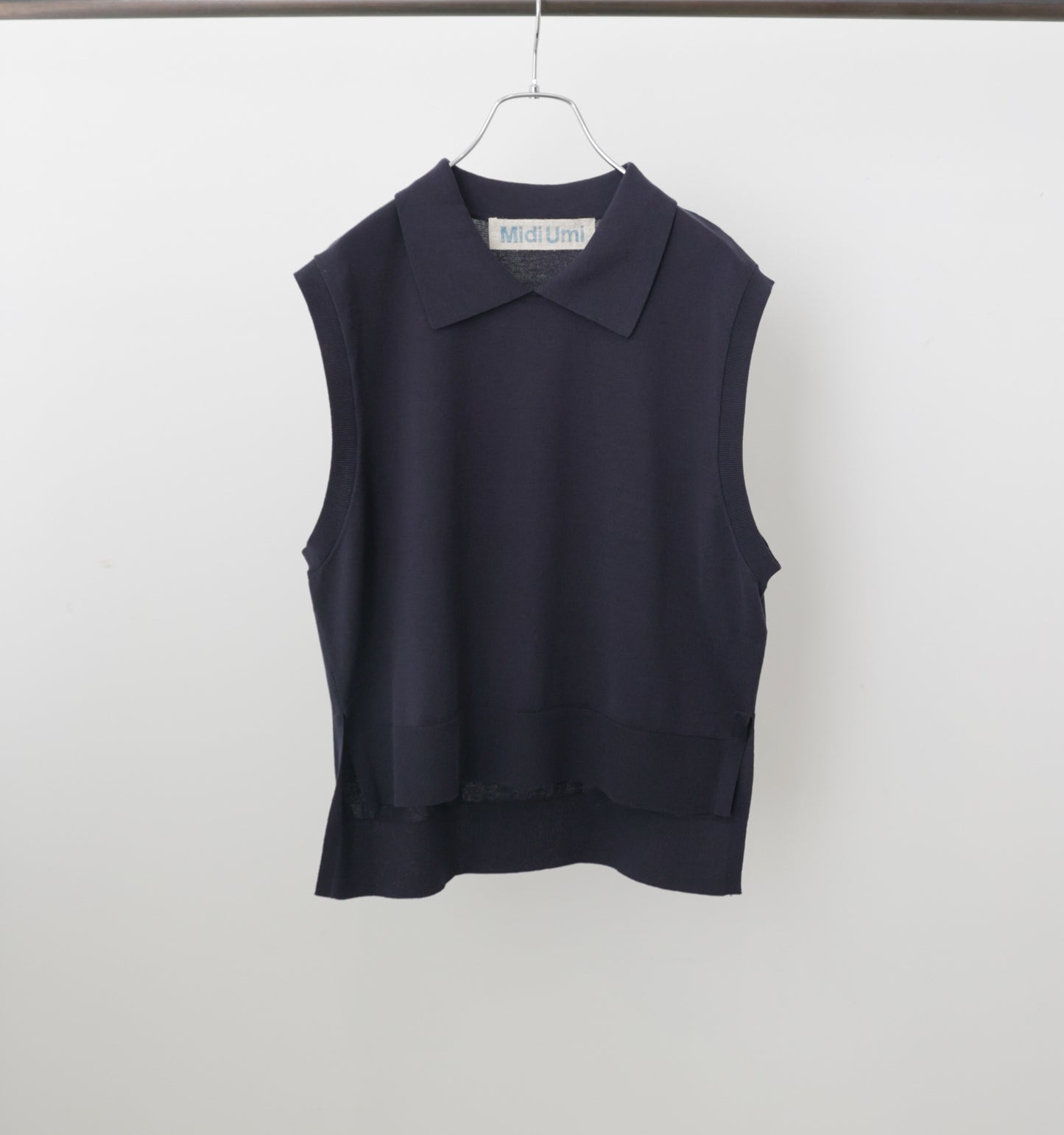 collared knit vest