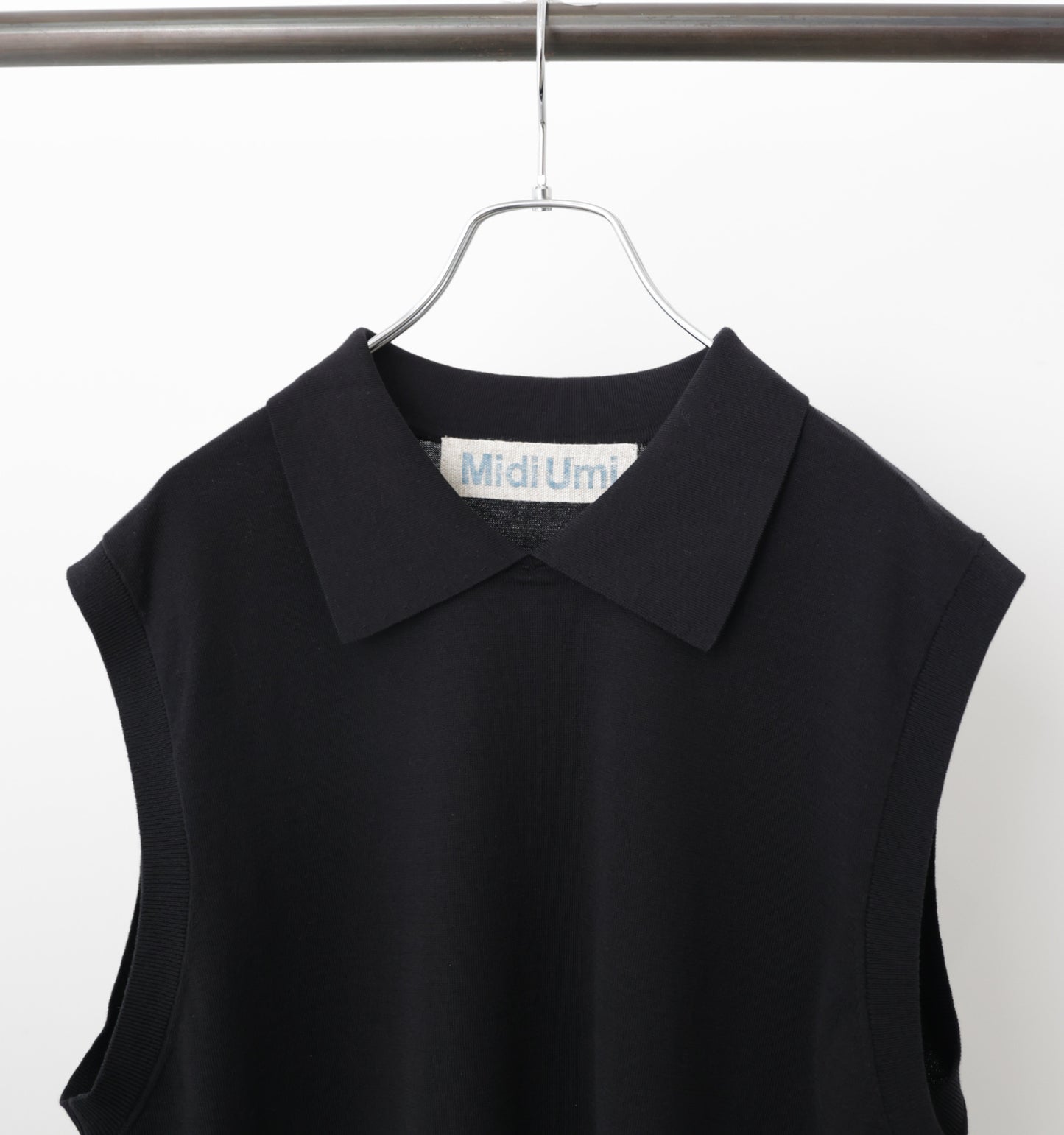 collared knit vest