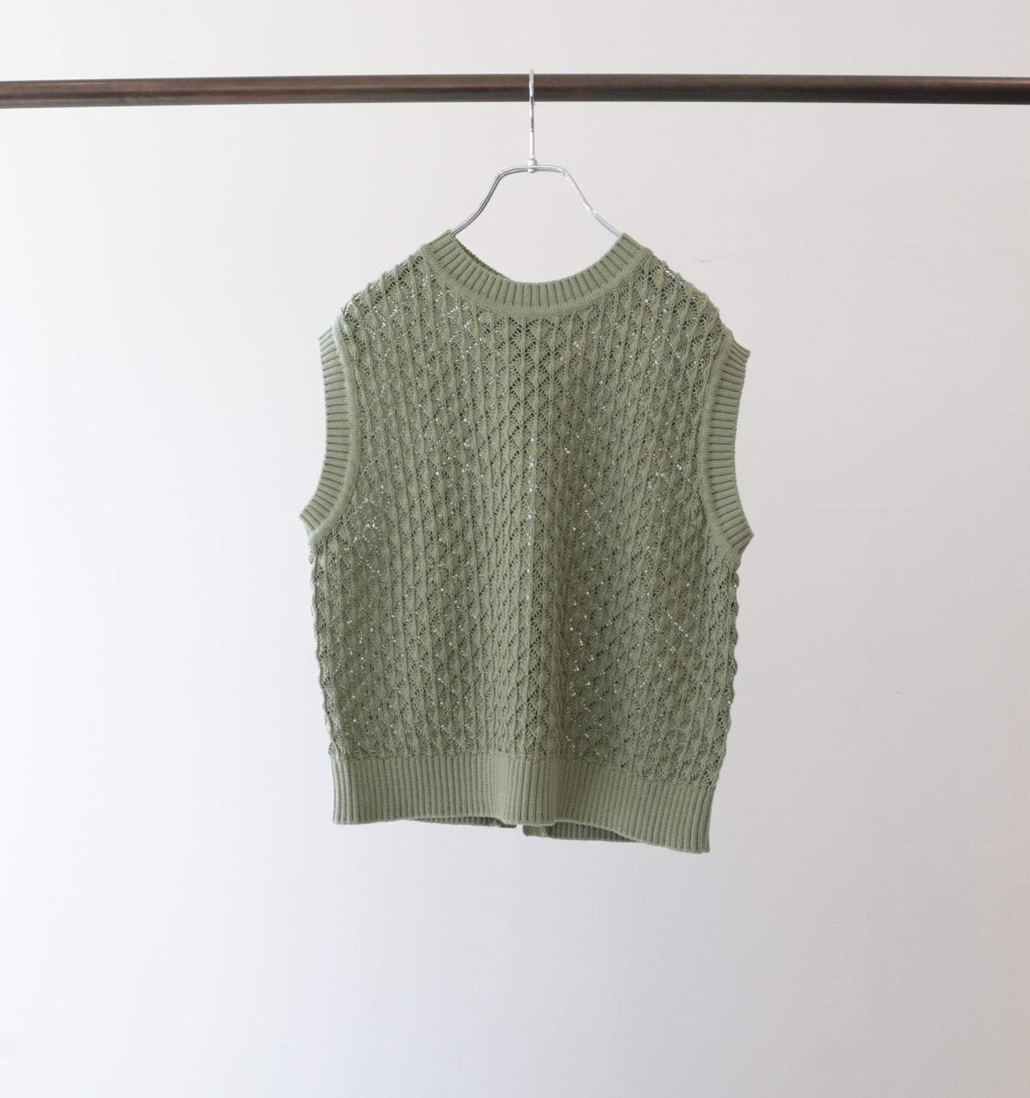 mesh knit vest