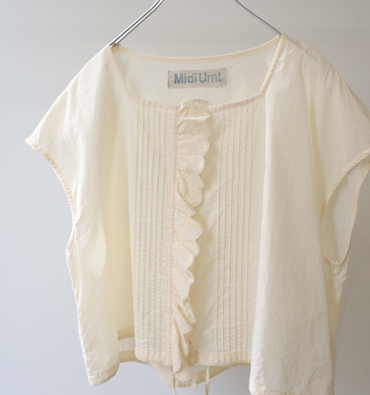 pin tuck lace vest