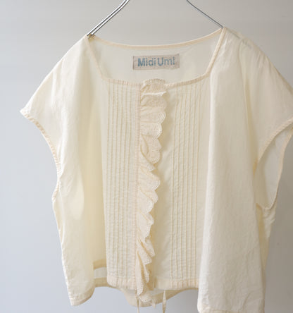 pin tuck lace vest