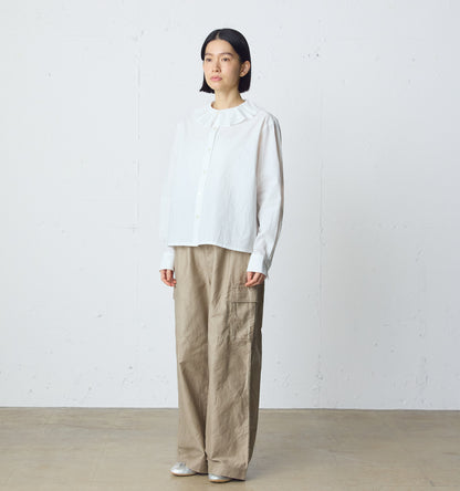 tuck collar shirt