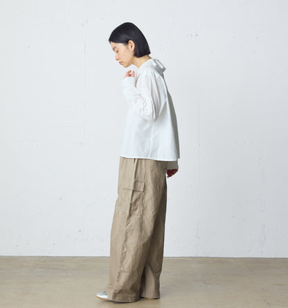tuck collar shirt