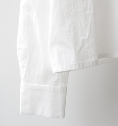 tuck collar shirt