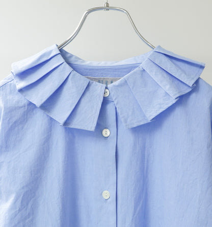 tuck collar shirt