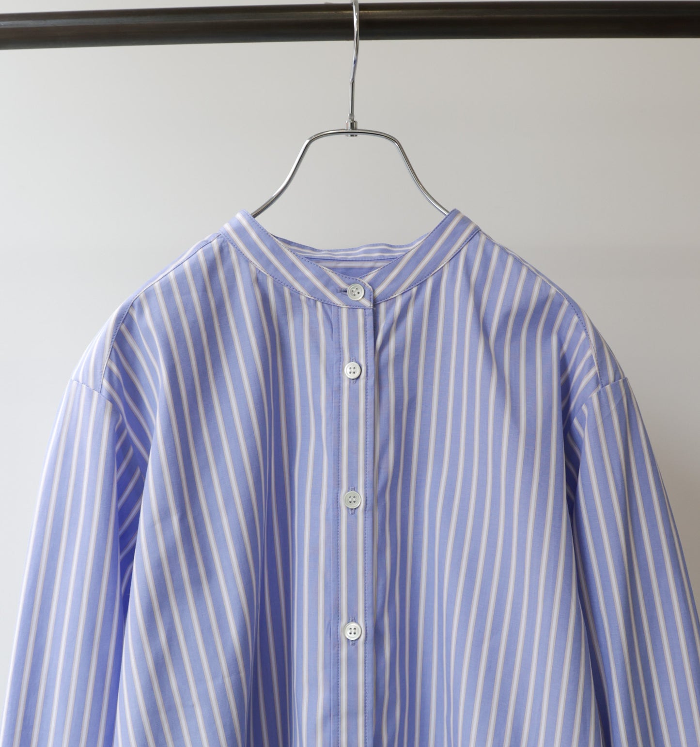 patterned short shirt