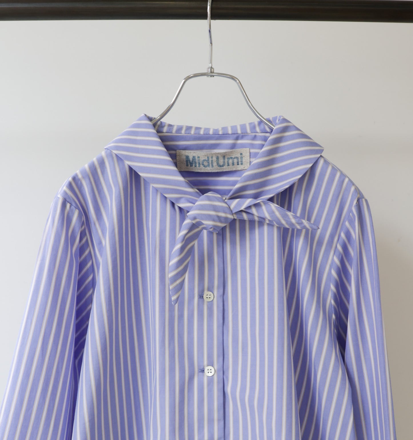 scarf like short shirt