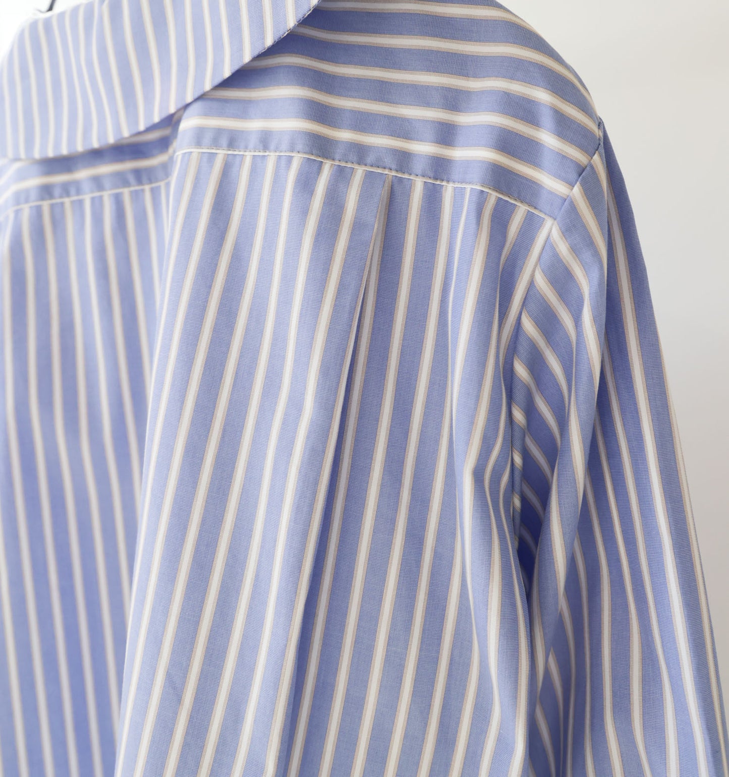 scarf like short shirt