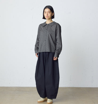 flat collar dots shirt