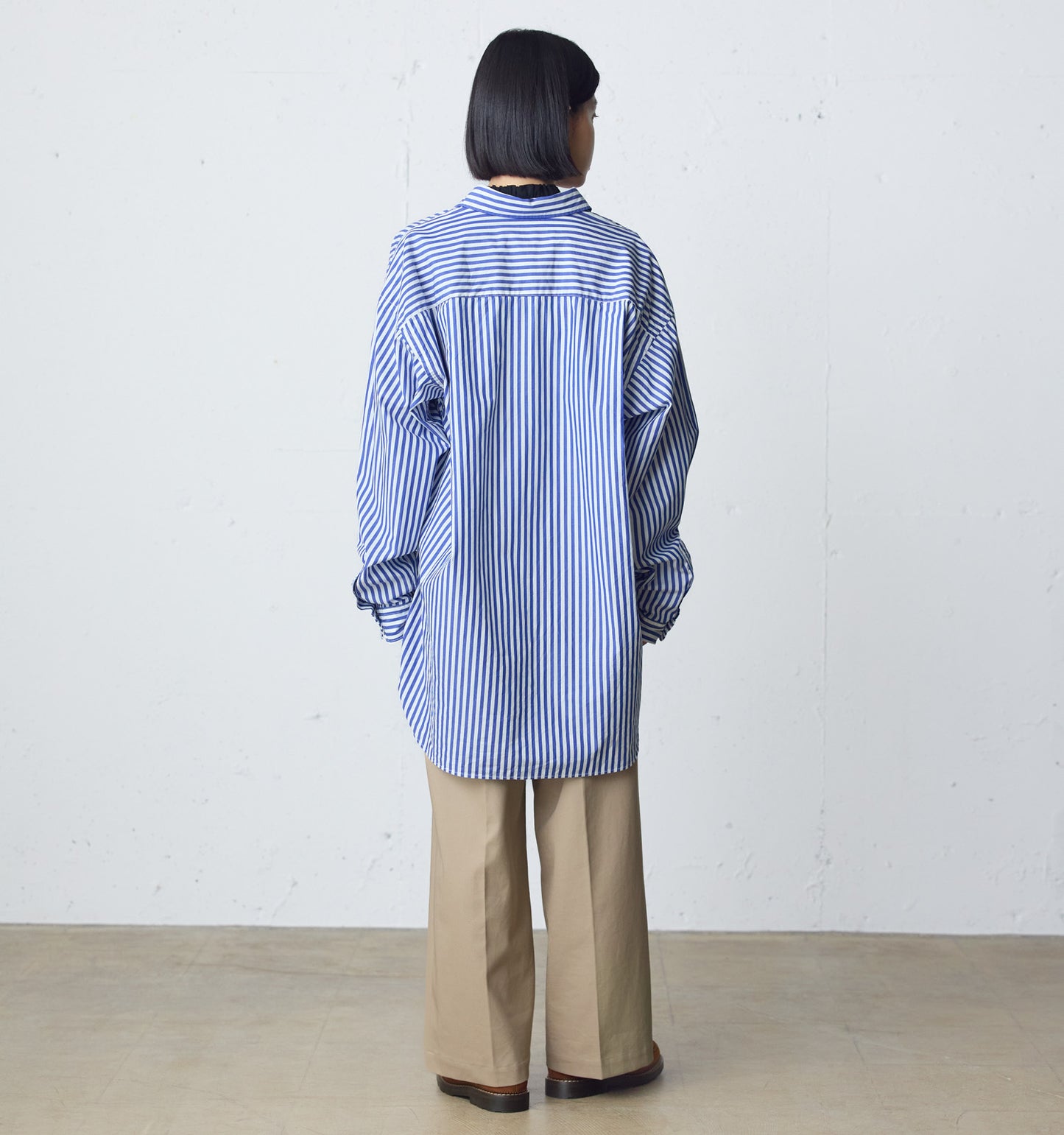 patterned big shirt