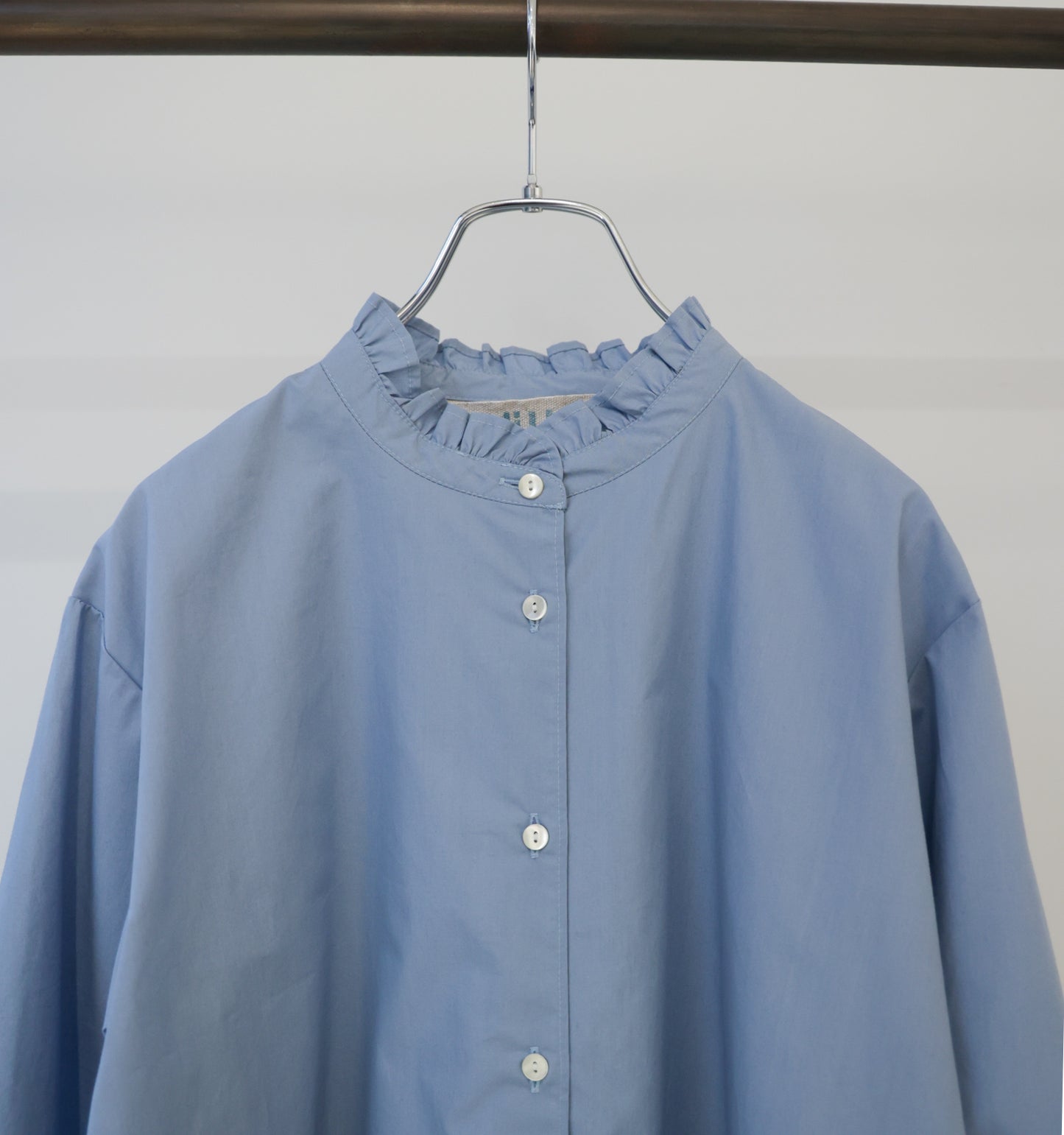 frill short shirt