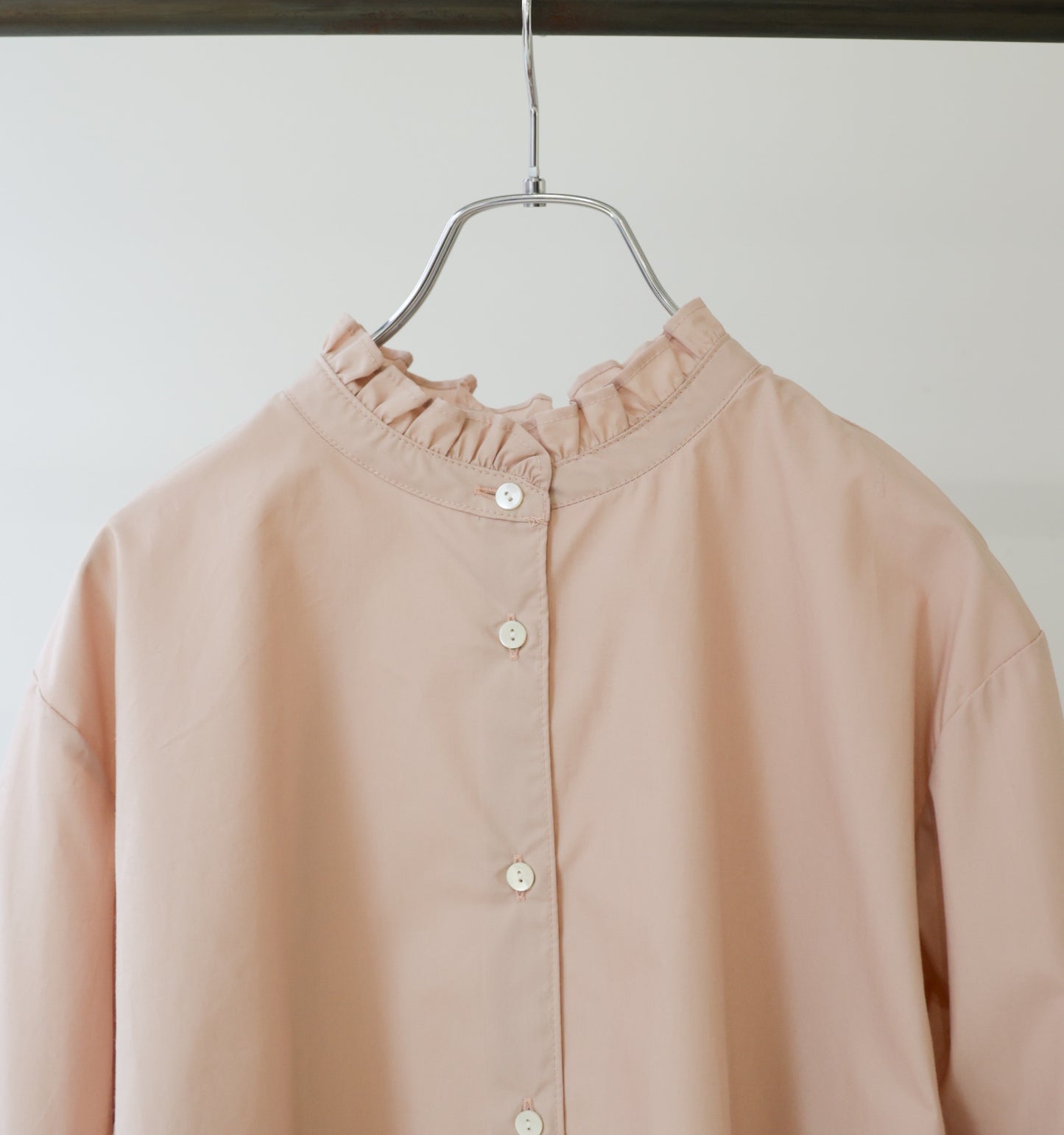 frill short shirt