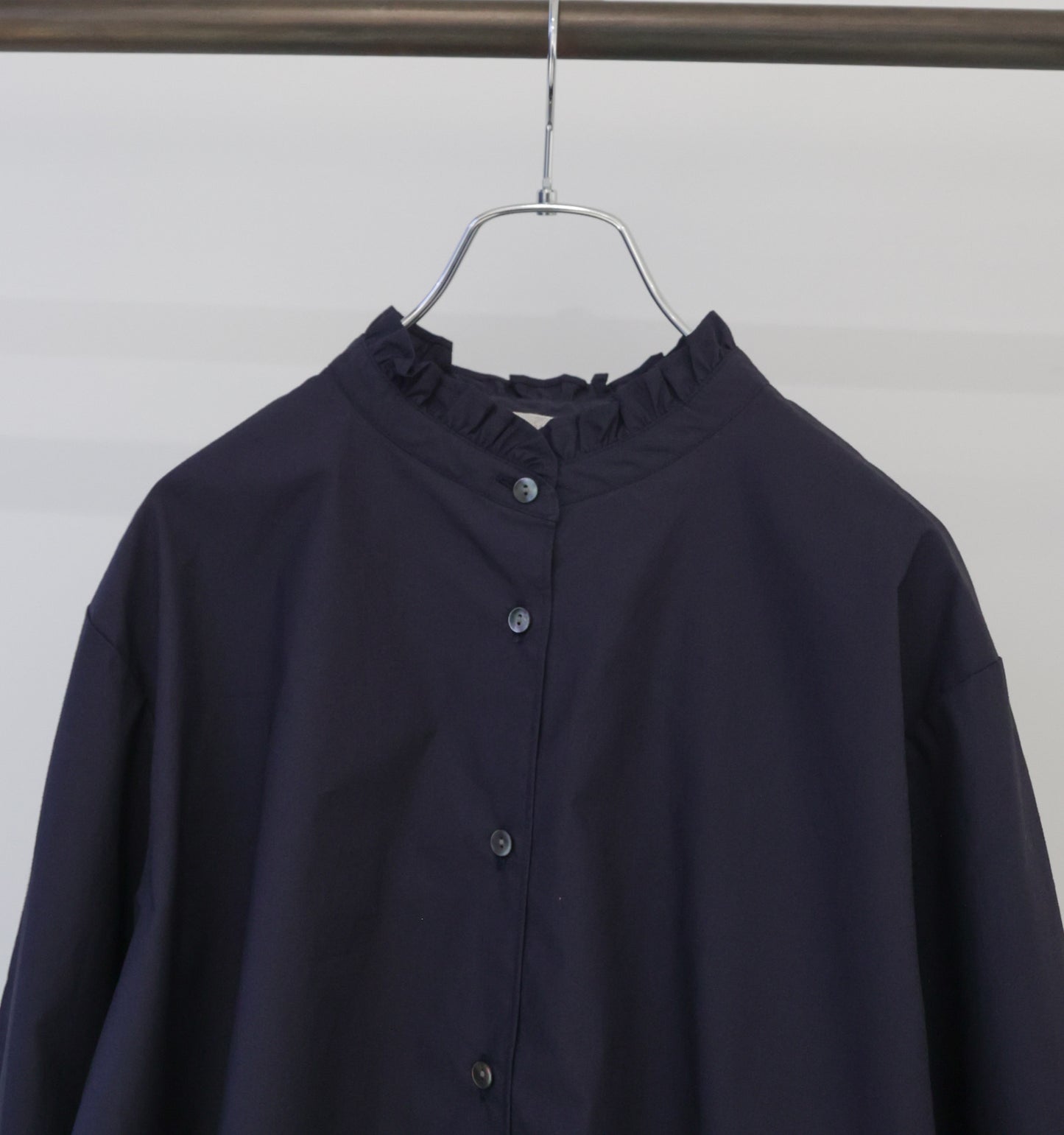 frill short shirt