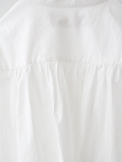 wide back gather shirt