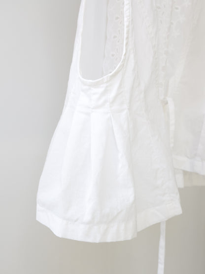 lace side tuck vest