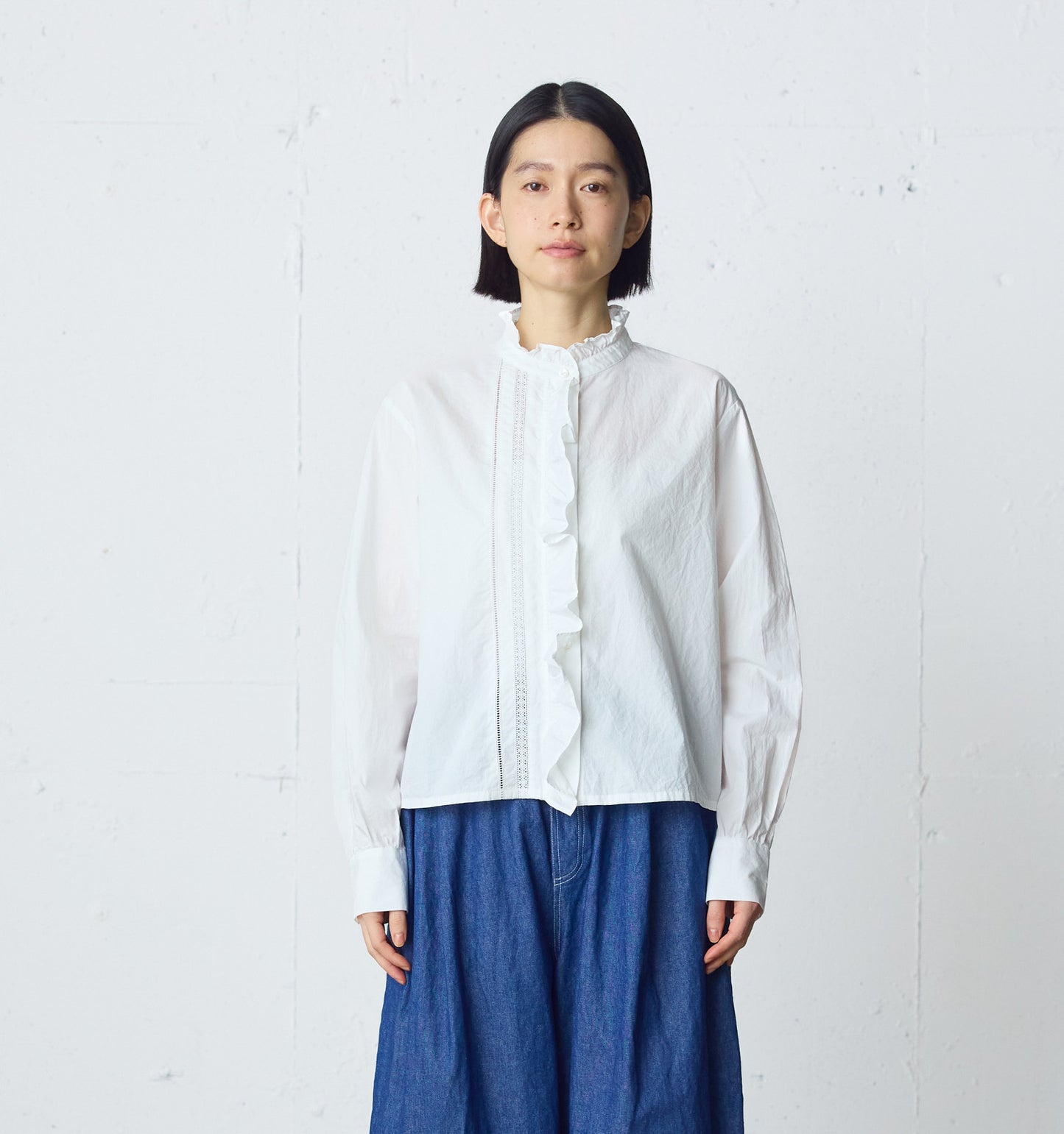 front frill lace shirt