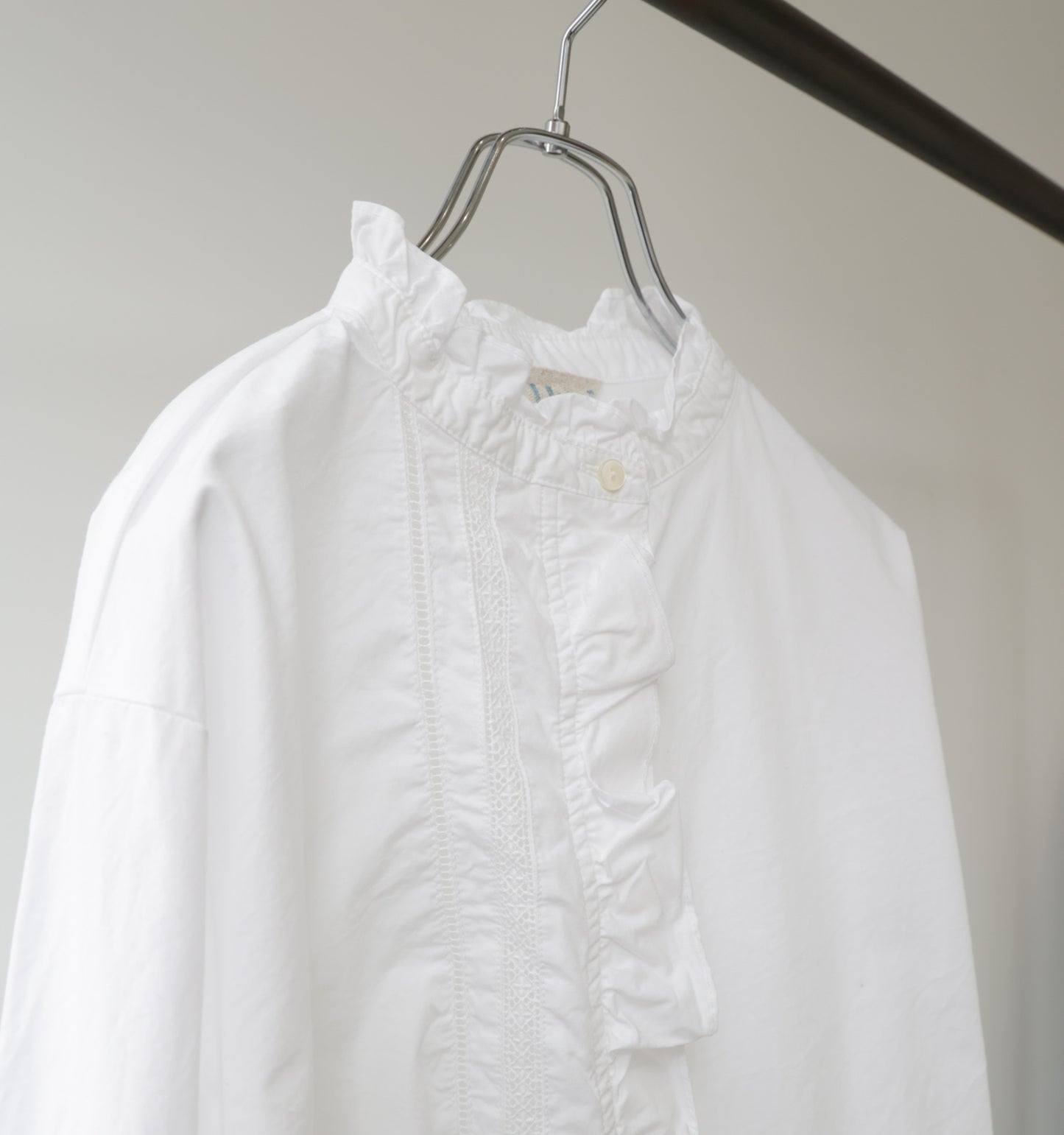 front frill lace shirt